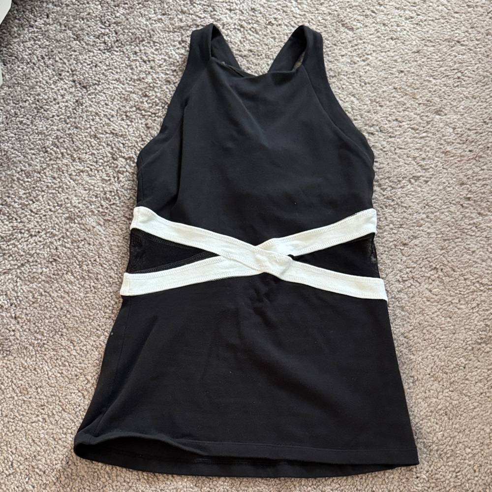 Beyond Yoga Black and White Tank Top